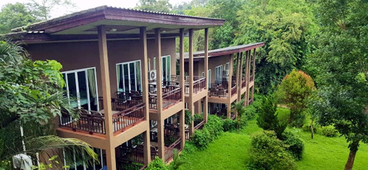 Nakakiri Resort & Spa Hin Dat Exterior photo